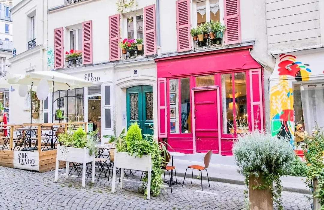 Amélie Poulain studio in heart of Montmartre-1